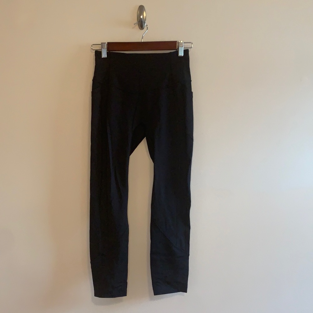 Black Lululemon Pace Rival High-Rise Crop Leggings